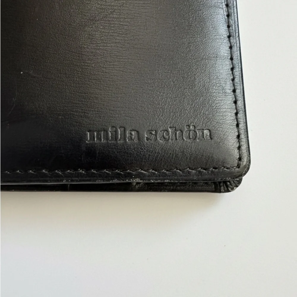 Mila Schon Black Italian Leather Card Wallet